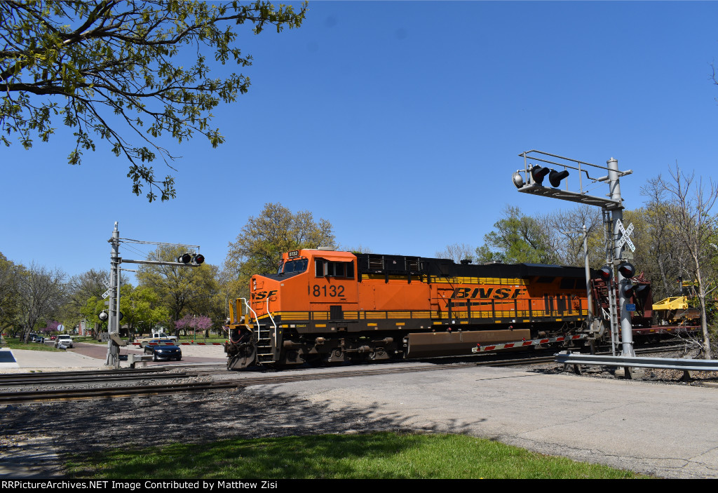 BNSF 8132